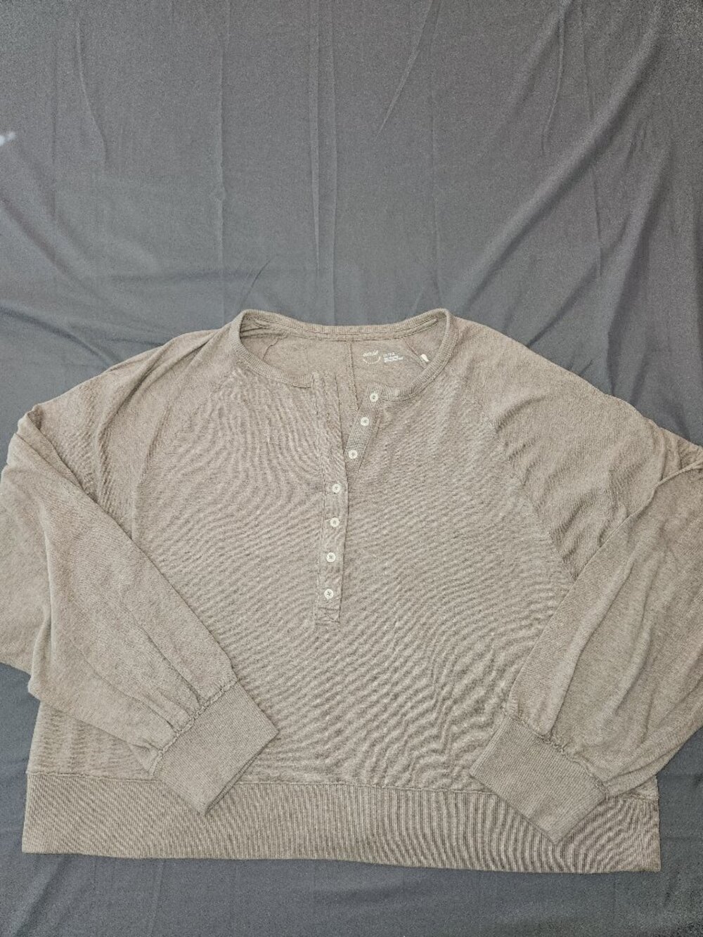 Aerie Womens XXL Oversized Henley Sweatshirt Top Long Sleeve Taupe Tan Button Up